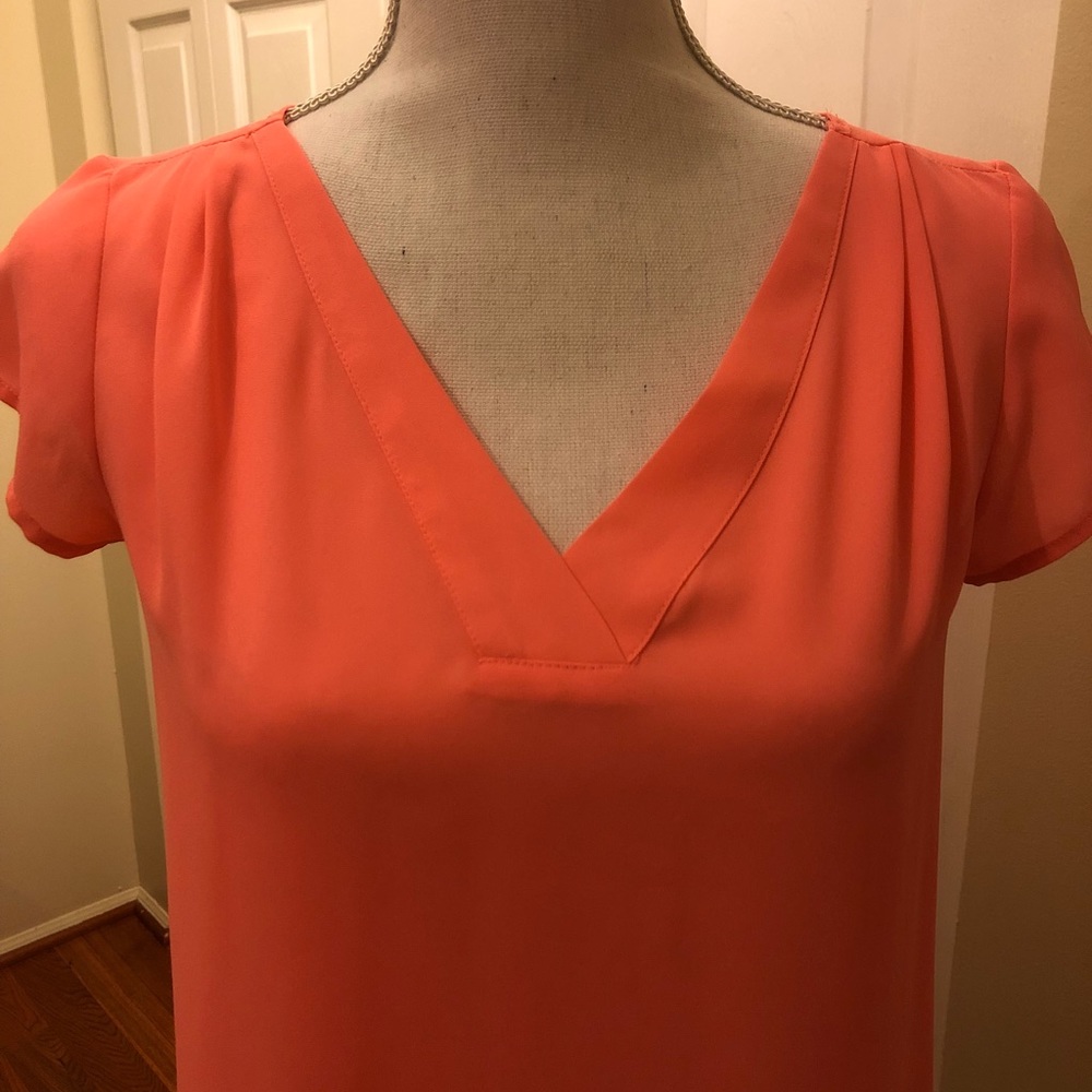 Pink top - Picture 2 of 5